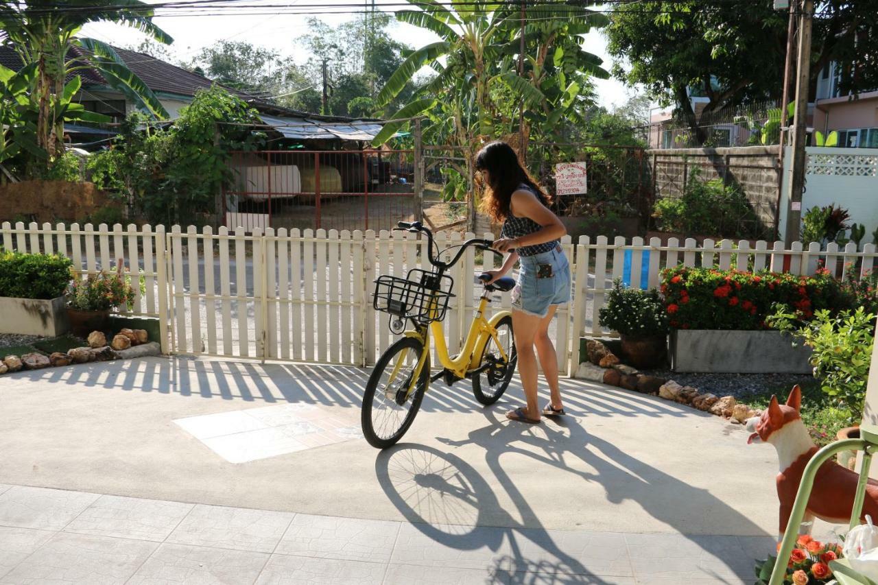 Bann In Suan Apartment Bangkok Exterior foto